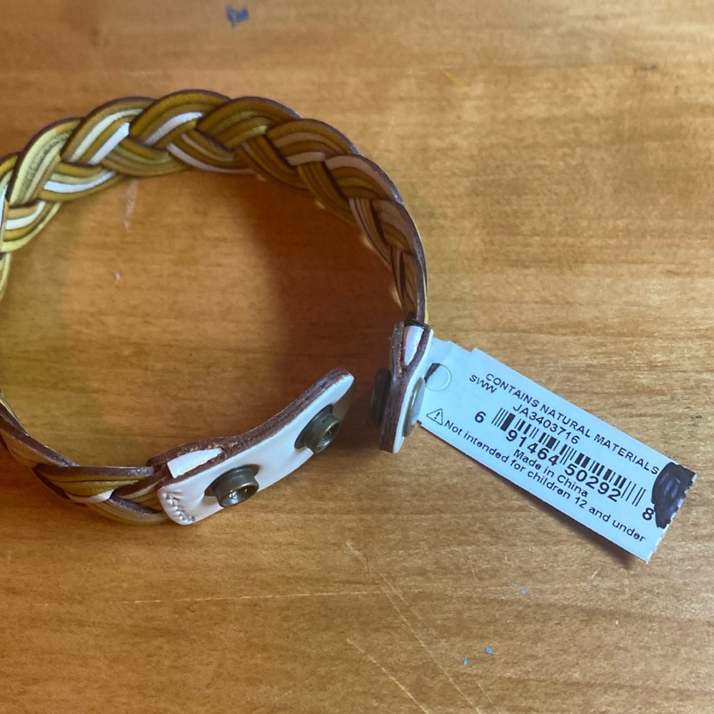 Fossil bracelet NWT